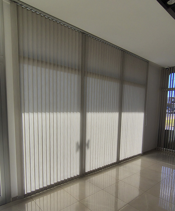 Cortinas para ambientes interiores